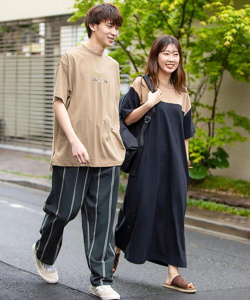 KELTY（ケルティ）の「【WEB限定カラー】KELTY（ケルティ）別注トリプルサンカクバックプリントTシャツ#（Tシャツ/カットソー・レディース・ブラック/ベージュ/パープル/オフホワイト/オリーブ/マスタード/モカ/ナチュラル/コバルトブルー・MEDIUM/LARGE）」の13枚目の写真
