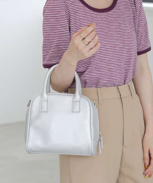 RAY CASSIN（レイカズン）の「スクエアボストンバッグ（ボストンバッグ・レディース・シルバー/ブラック系/ブラウン系・FREE）」の18枚目の写真