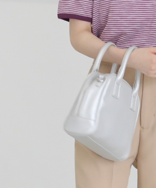 RAY CASSIN（レイカズン）の「スクエアボストンバッグ（ボストンバッグ・レディース・シルバー/ブラック系/ブラウン系・FREE）」の10枚目の写真