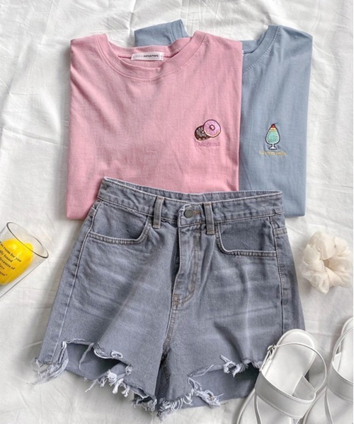 SONA（ソナ）の「3rd Spring×SONYUNARAコラボ おやつ刺繍Tシャツ（Tシャツ/カットソー・レディース・ブラック/ベージュ/グリーン/ブルー/ピンク/アイボリー・FREE）」の6枚目の写真