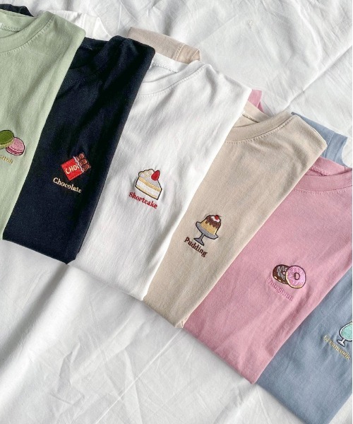 SONA（ソナ）の「3rd Spring×SONYUNARAコラボ おやつ刺繍Tシャツ（Tシャツ/カットソー・レディース・ブラック/ベージュ/グリーン/ブルー/ピンク/アイボリー・FREE）」の16枚目の写真