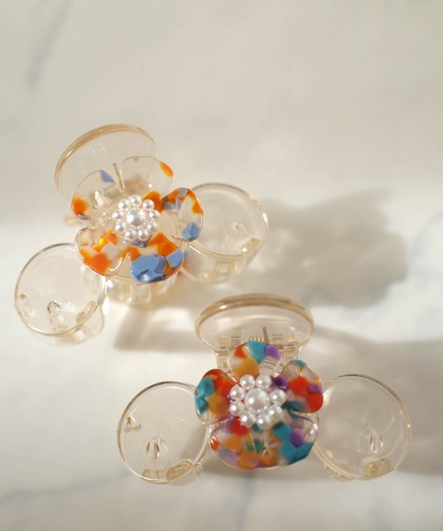 lala Born(ララボーン)の「フラワークリアクリップ(バレッタ/ヘアクリップ・レディース・A/B・FREE)」の4枚目の写真