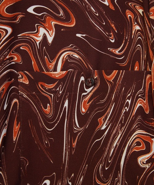 TAUPE（トープ）の「【TAUPE/トープ】 リキッドフロールーズシャツ（シャツ/ブラウス・メンズ・ブラウン/アイボリー・1/2）」の21枚目の写真