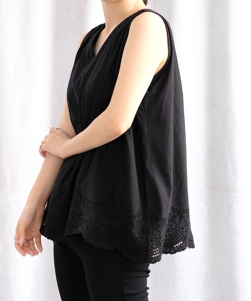 ＡＮＤＪ（アンドジェイ）の「裾スカラップ刺繍レースAラインコットンチュニック（タンクトップ・レディース・ホワイト/ブラック・M）」の8枚目の写真