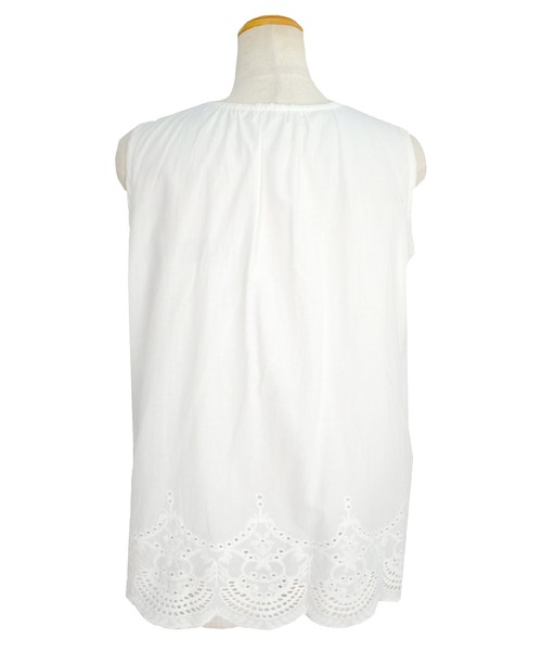 ＡＮＤＪ（アンドジェイ）の「裾スカラップ刺繍レースAラインコットンチュニック（タンクトップ・レディース・ホワイト/ブラック・M）」の17枚目の写真