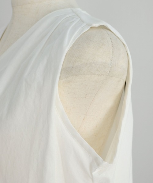 ＡＮＤＪ（アンドジェイ）の「裾スカラップ刺繍レースAラインコットンチュニック（タンクトップ・レディース・ホワイト/ブラック・M）」の22枚目の写真