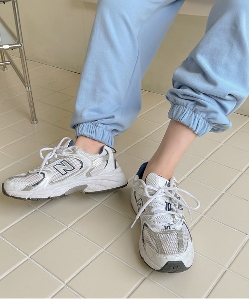 chuu（チュー）の「CHUU ウエストバンディングジョガーパンツ（スウェットパンツ・レディース・スカイブルー/ピンク/霜降りグレー・FREE）」の15枚目の写真