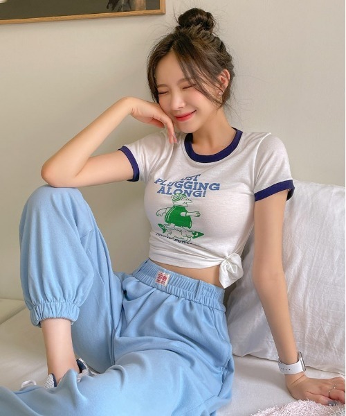 chuu（チュー）の「CHUU ウエストバンディングジョガーパンツ（スウェットパンツ・レディース・スカイブルー/ピンク/霜降りグレー・FREE）」の12枚目の写真