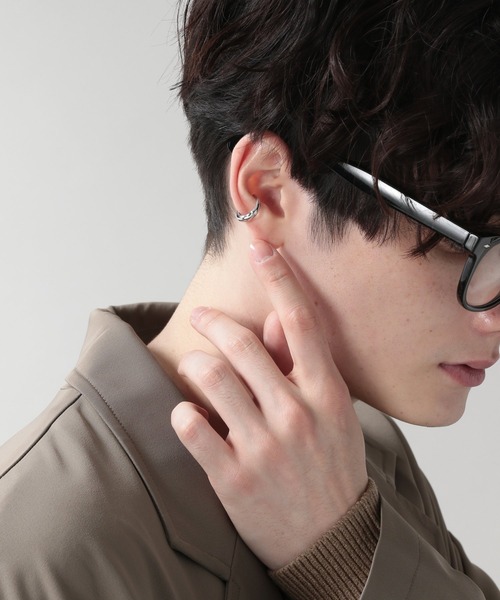 RAGEBLUE（レイジブルー）の「ハンドメイド/イヤーカフ/228833（イヤーカフ・メンズ・ホワイト/オフホワイト/その他1/その他4・FREE）」の3枚目の写真