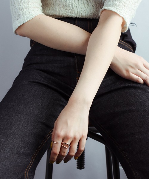 GOLDY（ゴールディ）の「フック ライン ダブル リング（リング・レディース・シルバー/ゴールド/その他1・FREE）」の9枚目の写真