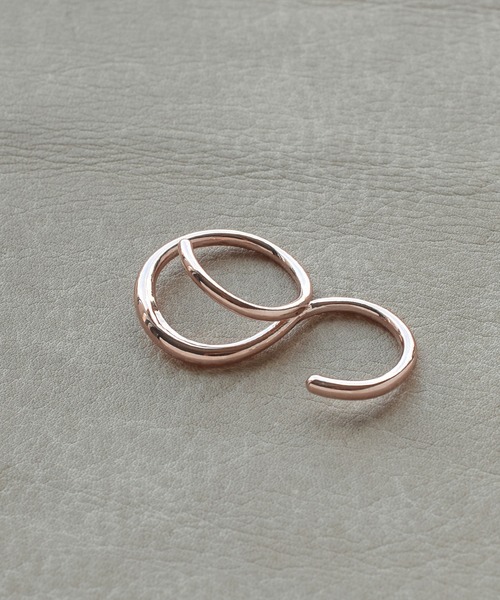 GOLDY（ゴールディ）の「フック ライン ダブル リング（リング・レディース・シルバー/ゴールド/その他1・FREE）」の6枚目の写真