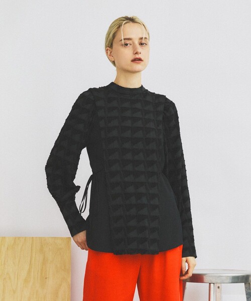 INella（イネラ）の「【INella(イネラ)】2WAYジャガードブラウス（シャツ/ブラウス・レディース・ブラック/グリーン・FREE）」の18枚目の写真