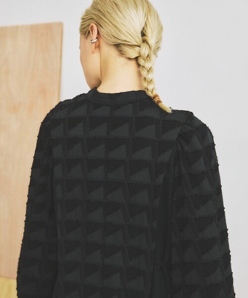 INella（イネラ）の「【INella(イネラ)】2WAYジャガードブラウス（シャツ/ブラウス・レディース・ブラック/グリーン・FREE）」の16枚目の写真