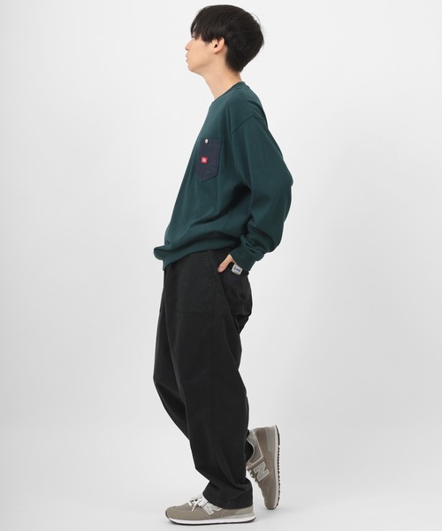 Dickies（ディッキーズ）の「【Dickies/ディッキーズ】デニムポケット ロゴワッペン スウェット（スウェット・メンズ・ホワイト/ブラック/ブルーグリーン/グレイッシュベージュ・M/L/XL）」の14枚目の写真