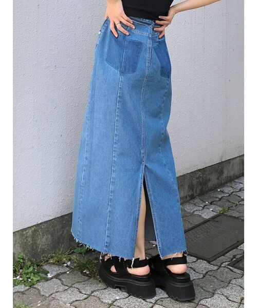 EMODA（エモダ）の「スイッチングデニムマキシスカート（デニムスカート・レディース・ブラック/ブルー・MEDIUM/SMALL）」の4枚目の写真