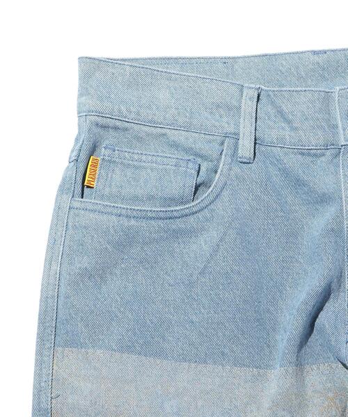 PLEASURES（プレジャー）の「＜PLEASURES＞ WALK ON ME DNM/パンツ（デニムパンツ・メンズ・ライトブルー・32inch/28inch/30inch）」の9枚目の写真