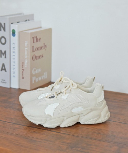 NOFALL（ノーフォール）の「デザインボリュームソールレースアップダッドスニーカー（スニーカー・レディース・ブラック/ベージュ・LL/3L/S/M/L）」の8枚目の写真