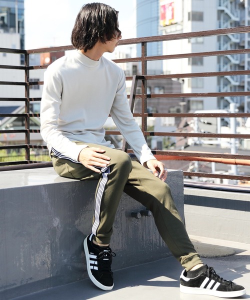 ８(eight)（エイト）の「スムースハイネック（Tシャツ/カットソー・メンズ・オフホワイト/ブラック/グレー/ワインレッド/ベージュ/グレイッシュベージュ・MEDIUM/LARGE/X-LARGE）」の22枚目の写真