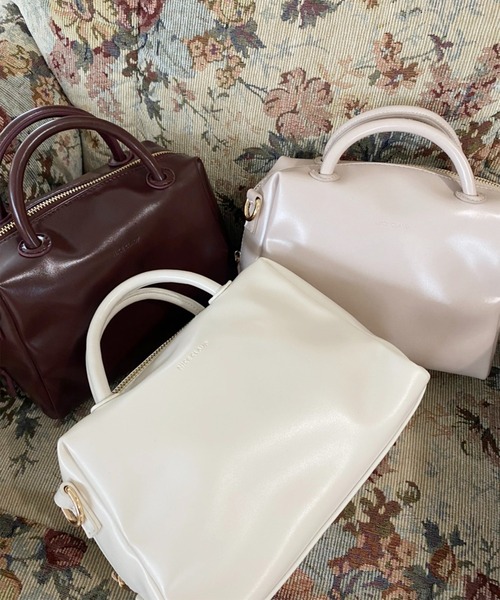 one after another NICE CLAUP（ワンアフターアナザーナイスクラップ）の「チューブハンドルスクエアミニバッグ（ショルダーバッグ・レディース・ダークブラウン/アイボリー/ピンク・FREE）」の10枚目の写真