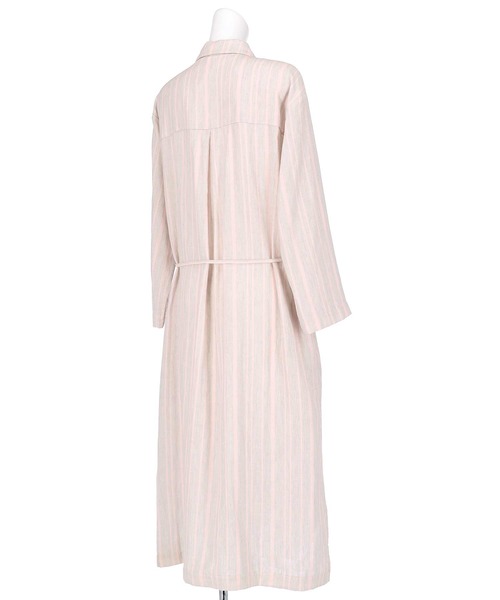 AMPHI（アンフィ）の「綿100%ダブルガーゼ×ストライプ　前開きボタン　ワンピース（ルームウェア/パジャマ・レディース・ライトパープル/ベビーピンク・M-L）」の3枚目の写真