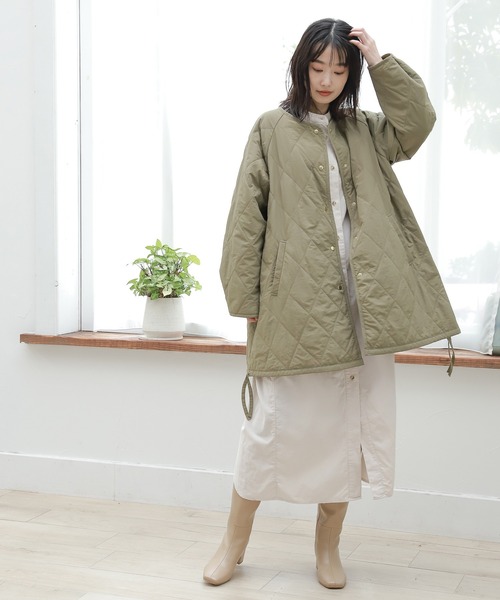 LAKOLE(ラコレ)の「フェイクレザーロングブーツ / 238692(ブーツ・レディース・ブラック/サンドベージュ・LARGE/MEDIUM)」の3枚目の写真