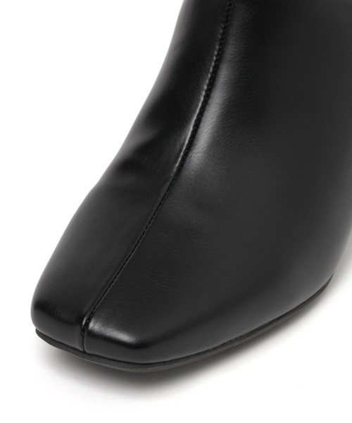 LAKOLE(ラコレ)の「フェイクレザーロングブーツ / 238692(ブーツ・レディース・ブラック/サンドベージュ・LARGE/MEDIUM)」の8枚目の写真