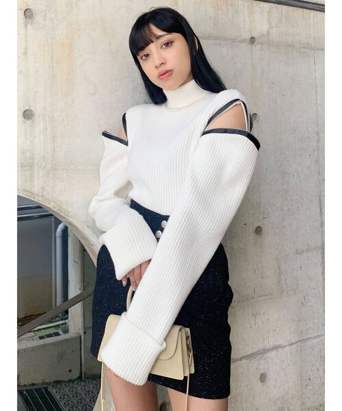 EMODA（エモダ）の「ショルダージップタックニット（ニット/セーター・レディース・ホワイト/ブラック/グリーン・FREE）」の18枚目の写真