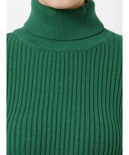 EMODA（エモダ）の「ショルダージップタックニット（ニット/セーター・レディース・ホワイト/ブラック/グリーン・FREE）」の5枚目の写真