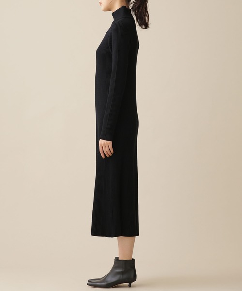 NANO universe（ナノユニバース）の「タートルフレアリブニットワンピース 長袖（ワンピース・レディース・ブラック/ベージュ/レンガ・FREE）」の8枚目の写真