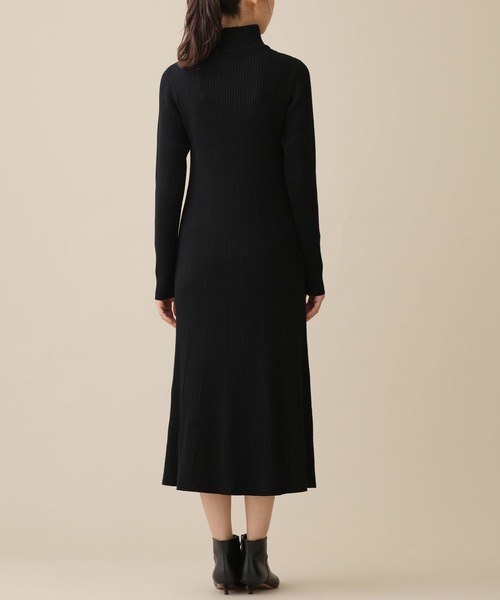 NANO universe（ナノユニバース）の「タートルフレアリブニットワンピース 長袖（ワンピース・レディース・ブラック/ベージュ/レンガ・FREE）」の16枚目の写真