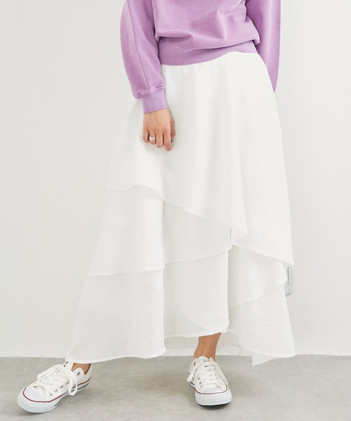 LAVEANGE(ラビアンジェ)の「ランダムティアードスカート(スカート・レディース・ホワイト/ブラック・LL/L/M/3L)」の3枚目の写真