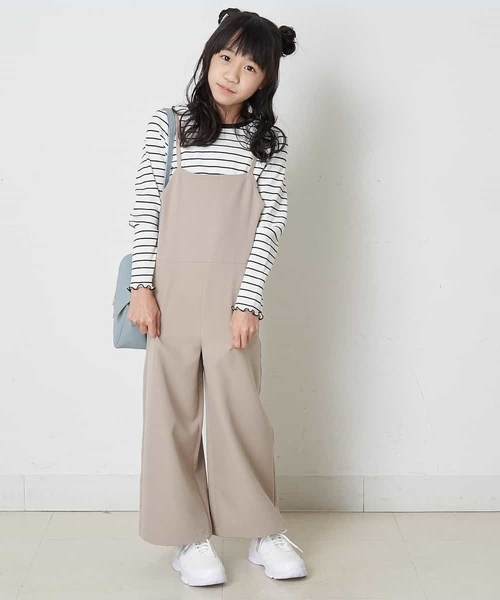 a.v.v（アーヴェヴェ）の「[120-130]バックリボンワイドサロペット（サロペット/オーバーオール・キッズ・ベージュ/ブルー・130/120）」の12枚目の写真