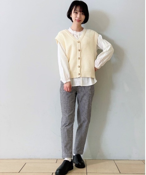 studio CLIP（スタディオクリップ）の「ハイストレッチスティックパンツ[プラスサイズあり]（その他パンツ・レディース・ブラック/その他1/その他2/その他3・SMALL/MEDIUM/LARGE/X-LARGE/XX-LARGE/XXX-LARGE）」の6枚目の写真