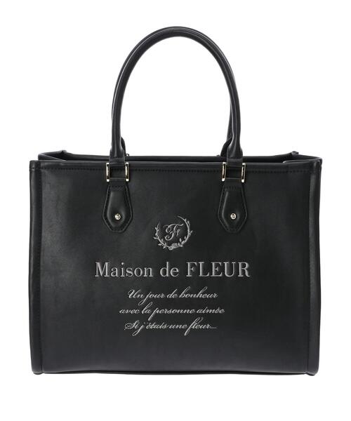Maison de FLEUR（メゾンドフルール）の「EC限定マテリアル合皮トートバッグ（トートバッグ・レディース・ブラック/ベージュ・FREE）」の12枚目の写真
