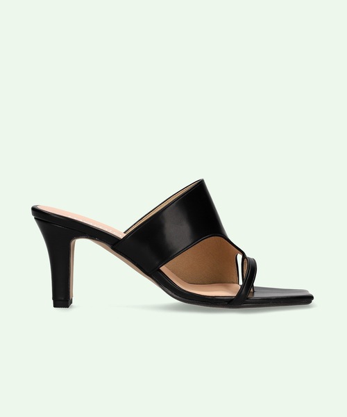 MAMIAN（マミアン）の「甲深トングミュール サンダル (7.0cmヒール)（サンダル・レディース・ブラック/キャメル・S/L/M/LL）」の13枚目の写真