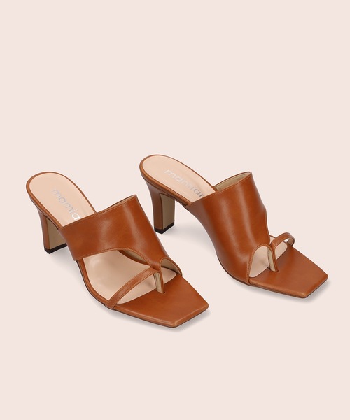MAMIAN（マミアン）の「甲深トングミュール サンダル (7.0cmヒール)（サンダル・レディース・ブラック/キャメル・S/L/M/LL）」の11枚目の写真