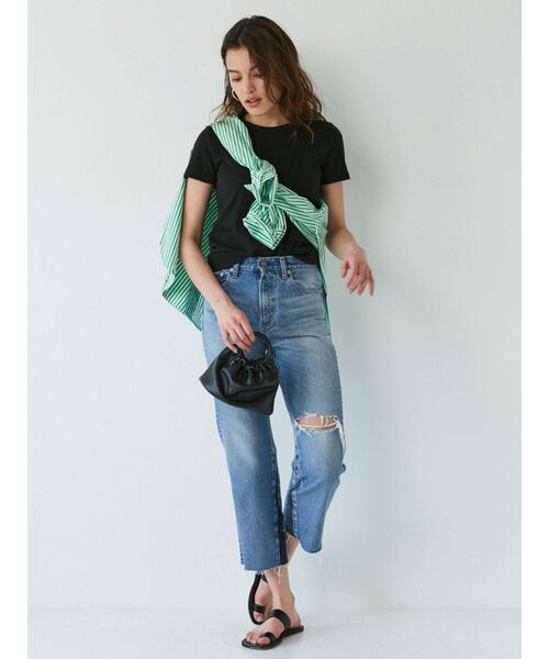 Ungrid（アングリッド）の「カラーフィットTee（Tシャツ/カットソー・レディース・オフホワイト/ブラック/ピンク/オレンジ/グリーン・FREE）」の15枚目の写真