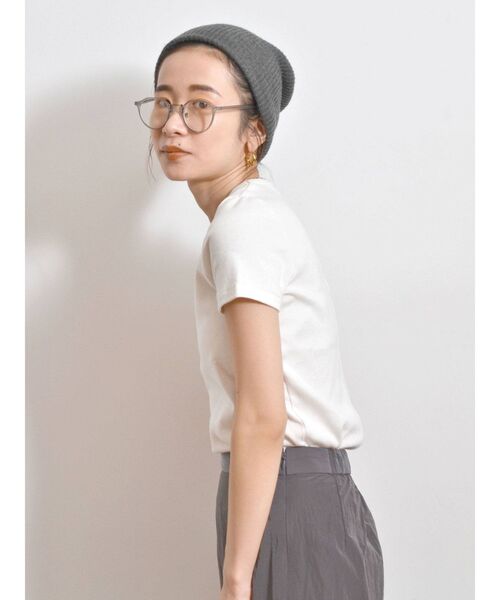 Ungrid（アングリッド）の「カラーフィットTee（Tシャツ/カットソー・レディース・オフホワイト/ブラック/ピンク/オレンジ/グリーン・FREE）」の10枚目の写真