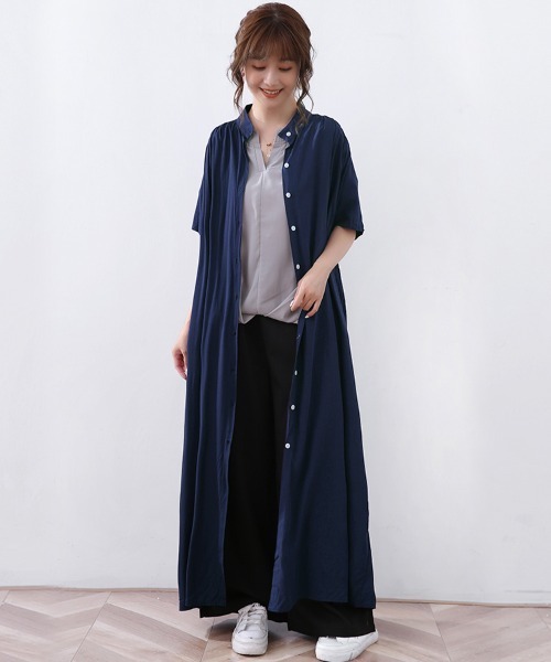 Doux Belle(ドゥーベル)の「スタンドカラーロングワンピース(シャツワンピース・レディース・ホワイト/ブラック/ベージュ/ブラウン/カーキ/ブルー・FREE)」の20枚目の写真