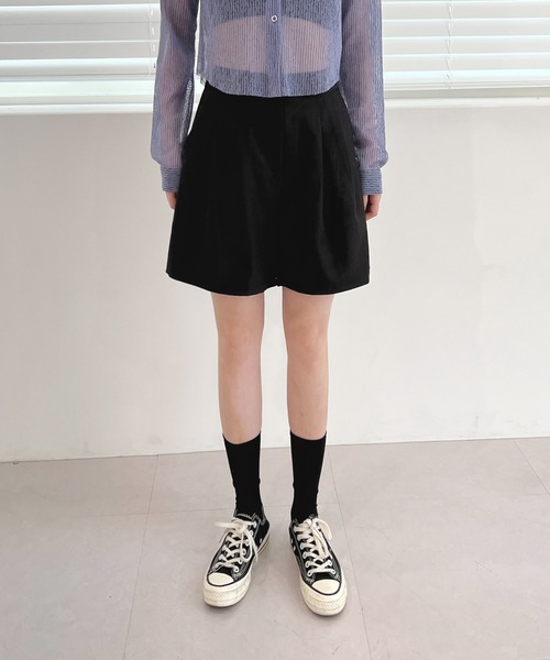 by muni:r(バイ ムニール)の「ハイウエストピンタックハーフパンツ(デニムパンツ・レディース・ブラック/ベージュ/グレー・FREE)」の18枚目の写真