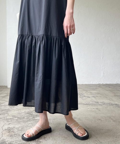 ローンティアードノースリーブワンピース