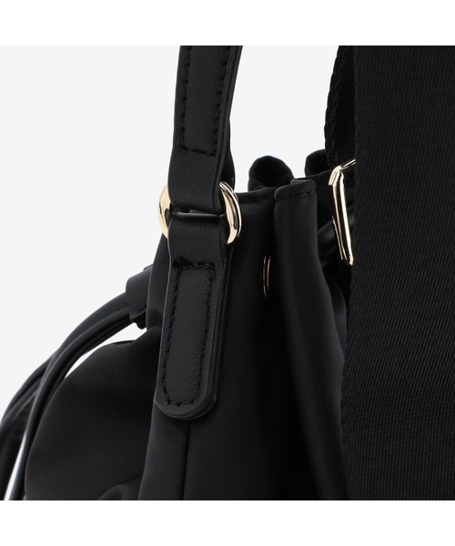 TOMMY HILFIGER（トミーヒルフィガー）の「3WAYバケットバッグ（ハンドバッグ・レディース・ブラック/ブラウン・FREE）」の9枚目の写真