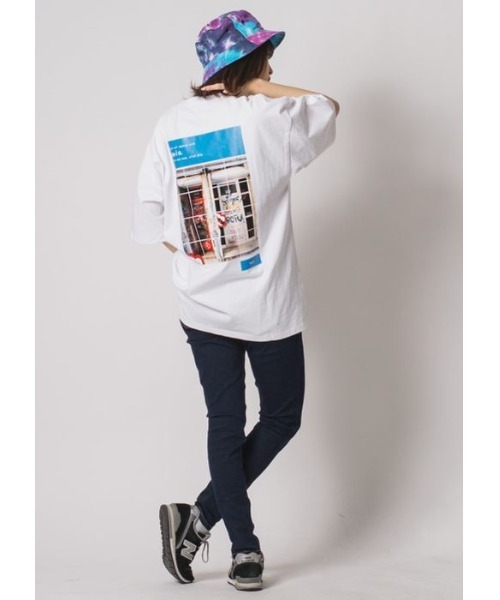 RE730（アールイーセブンサーティー）の「RE730 かくれんぼしているなみおくん　半袖ビッグシルエットTシャツ（Tシャツ/カットソー・メンズ・オフホワイト/ブラック・MEDIUM/LARGE/X-LARGE）」の17枚目の写真