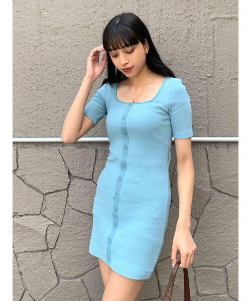 EMODA（エモダ）の「バックオープンボタンワンピース（ワンピース・レディース・ブラック/グレー/ブルー/アイボリー・FREE）」の22枚目の写真