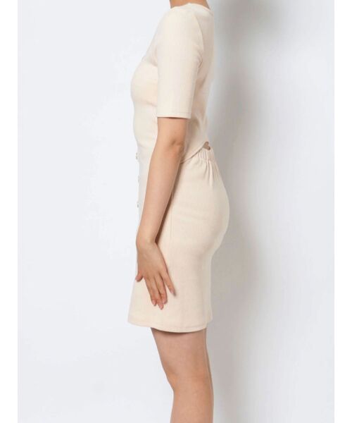 EMODA（エモダ）の「バックオープンボタンワンピース（ワンピース・レディース・ブラック/グレー/ブルー/アイボリー・FREE）」の18枚目の写真