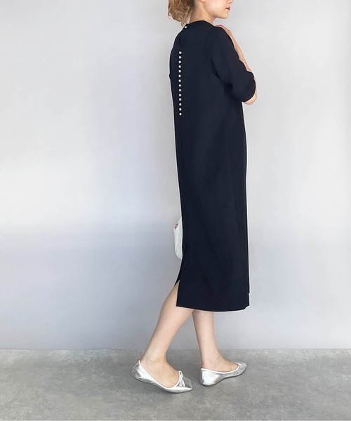 PICCIN（ピッチン）の「ハイネック後ろパールワンピース（ワンピース・レディース・ブラック/ベージュ/ネイビー・M）」の16枚目の写真