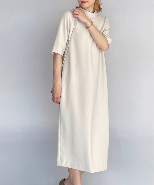 PICCIN（ピッチン）の「ハイネック後ろパールワンピース（ワンピース・レディース・ブラック/ベージュ/ネイビー・M）」の20枚目の写真