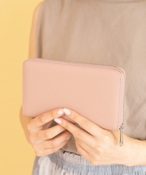 VitaFelice（ヴィータフェリーチェ）の「スキミング防止本革通帳ケース（パスポートケース・レディース・レッド/ピンク/オレンジ/ブラック/ブルー/ベージュ系その他/イエロー/ミント/パープル・FREE）」の8枚目の写真