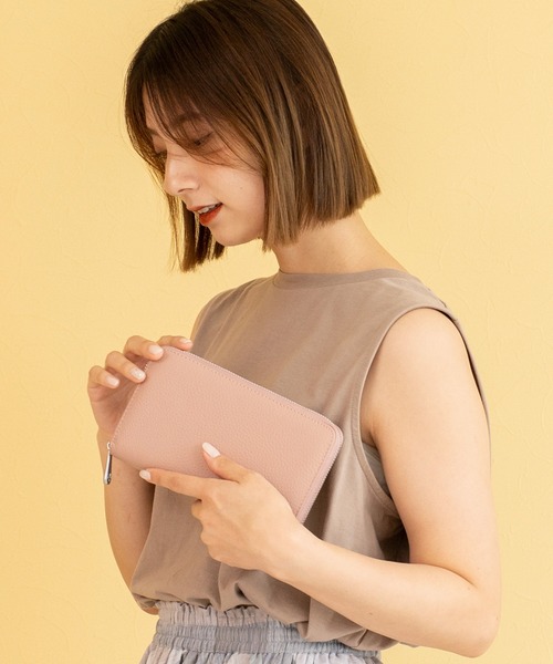 VitaFelice（ヴィータフェリーチェ）の「スキミング防止本革通帳ケース（パスポートケース・レディース・レッド/ピンク/オレンジ/ブラック/ブルー/ベージュ系その他/イエロー/ミント/パープル・FREE）」の22枚目の写真