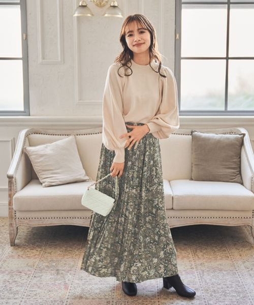 mysty woman（ミスティウーマン）の「ボリュームスリーブラメハイネック 157250（ニット/セーター・レディース・ピンク/グリーン系その他/ブルー/ブラック/アイボリー/モカ/ライトパープル・FREE）」の8枚目の写真